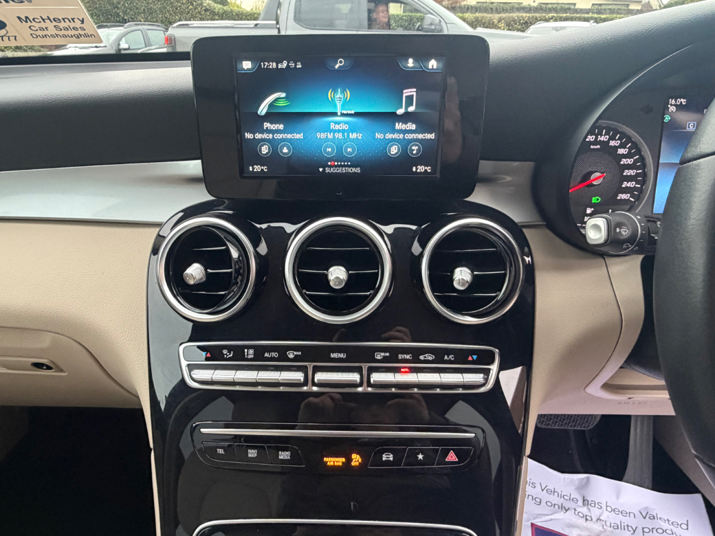 2021 Mercedes-Benz GLC Class