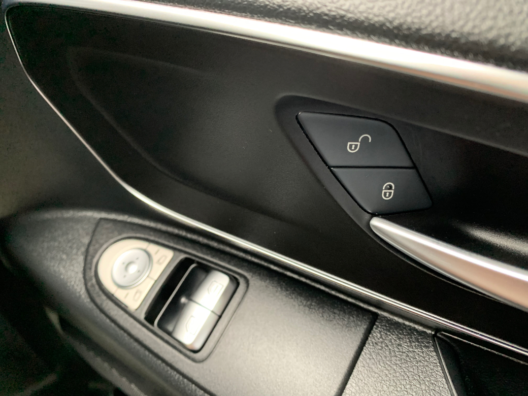 2023 Mercedes-Benz Vito