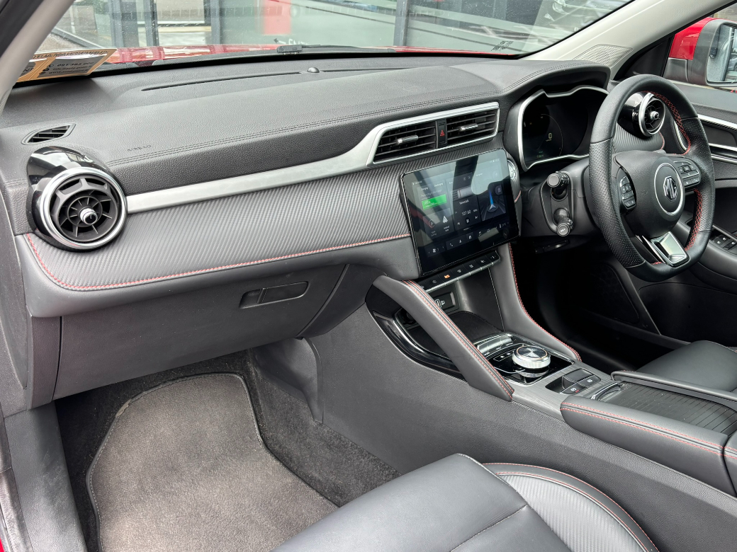 2022 MG ZS