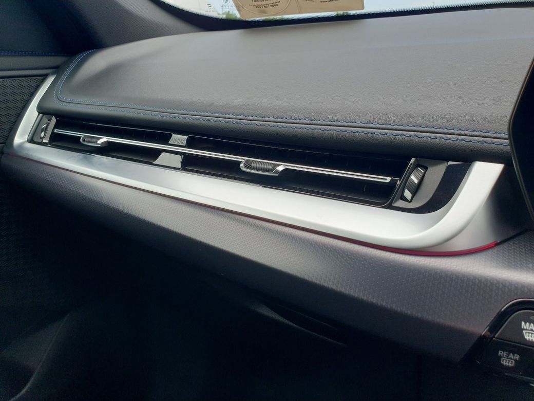 2023 BMW X1