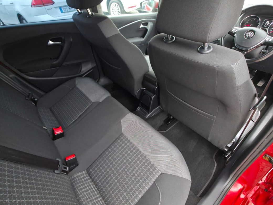 2017 Volkswagen Polo