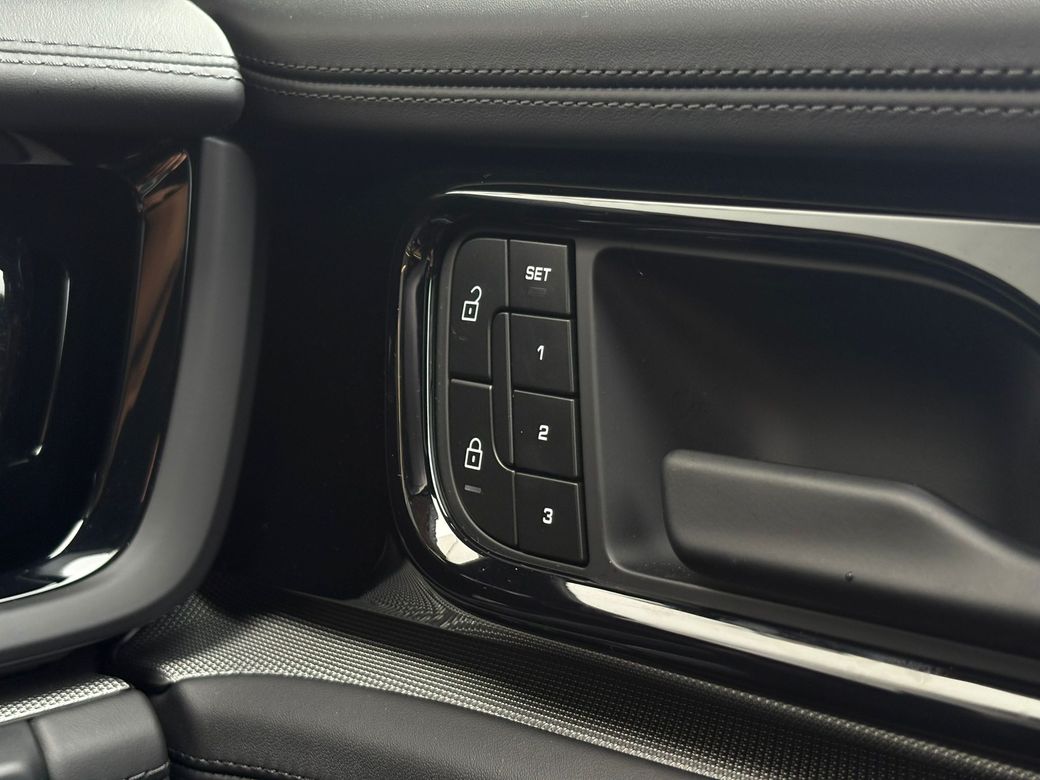 2025 Porsche Panamera