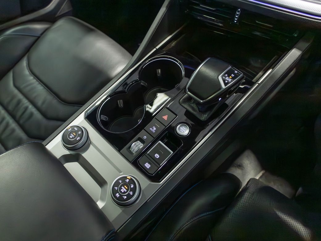 2021 Volkswagen Touareg