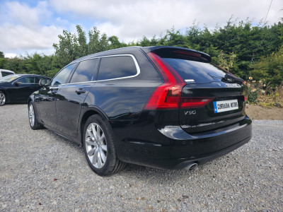 2020 Volvo V90