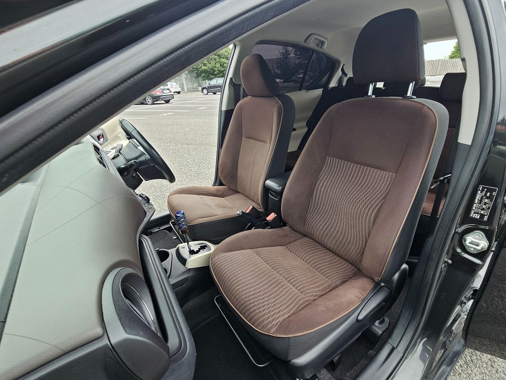 2012 Toyota Aqua