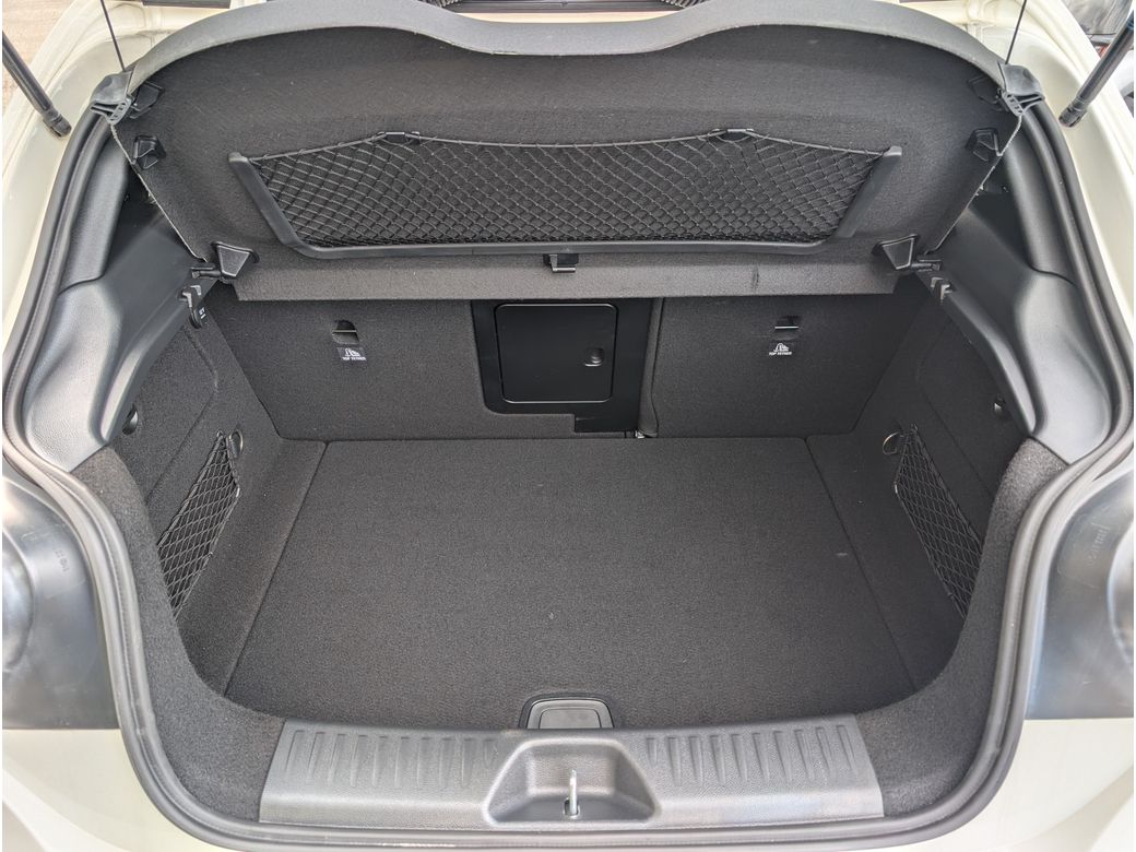2017 Mercedes-Benz A 180