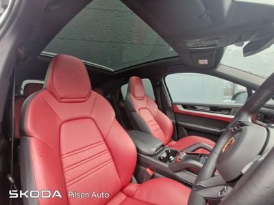 2024 Porsche Cayenne