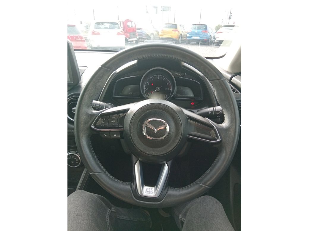 2017 Mazda Demio