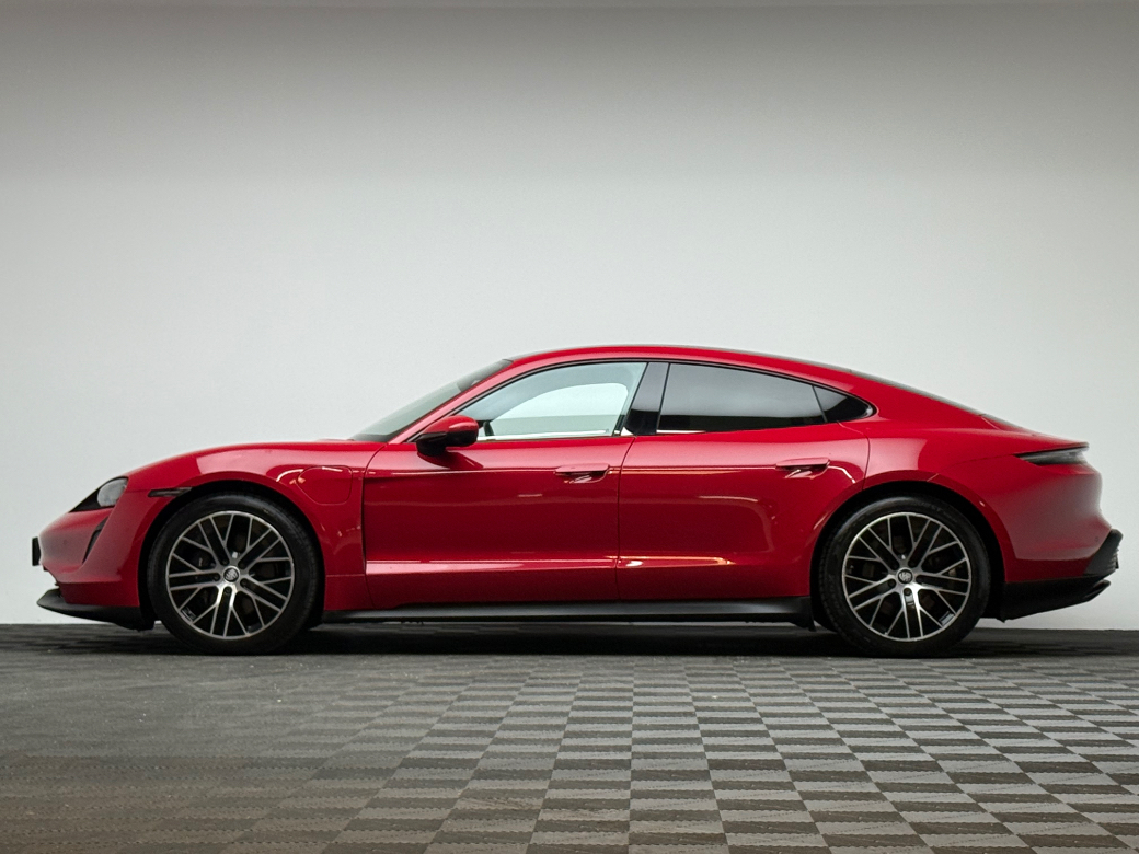 2022 Porsche Taycan