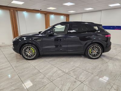 2023 Porsche Cayenne