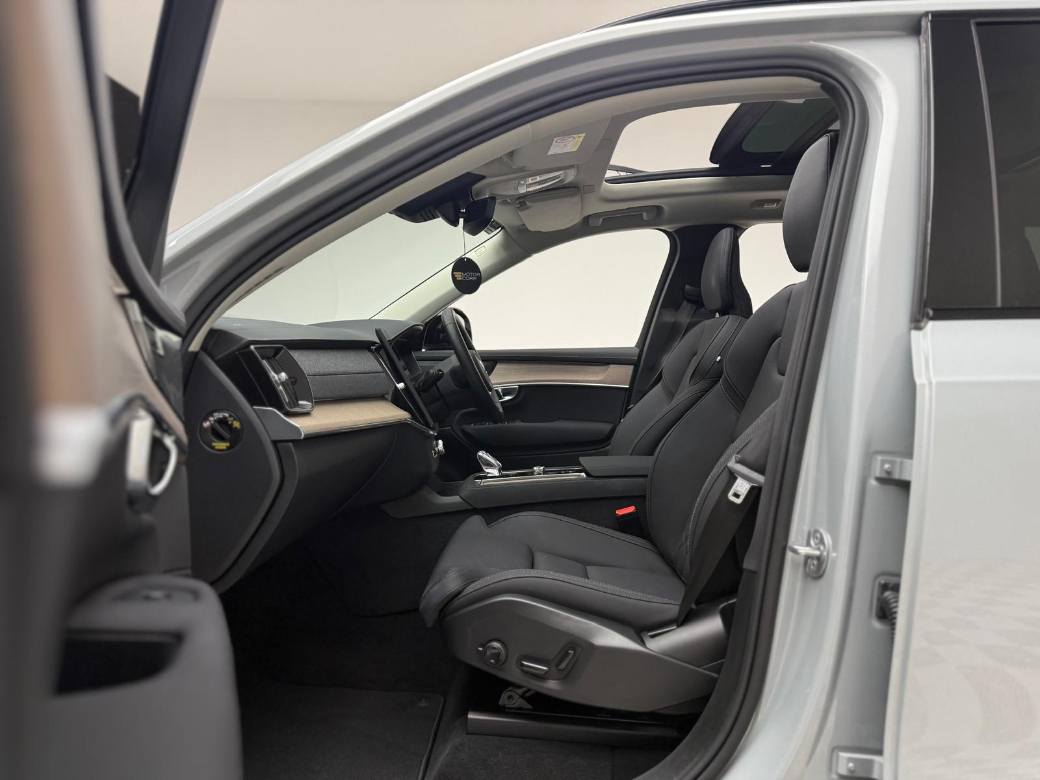 2025 Volvo XC90