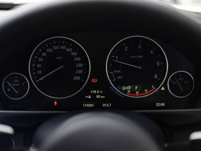 2015 BMW 320