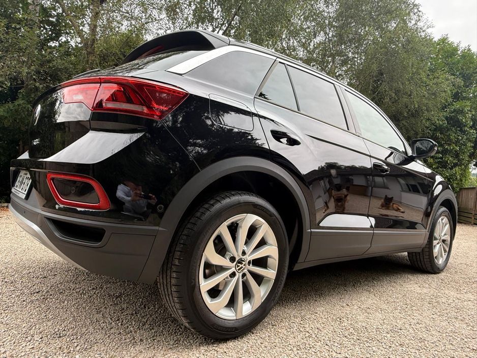 2025 Volkswagen T-Roc