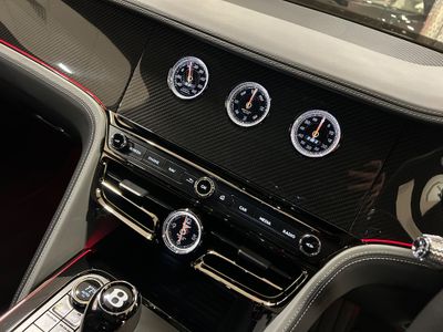 2025 Bentley Flying Spur