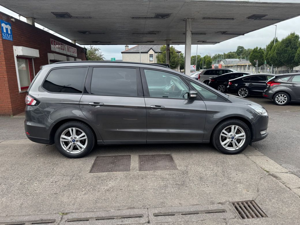 2017 Ford Galaxy