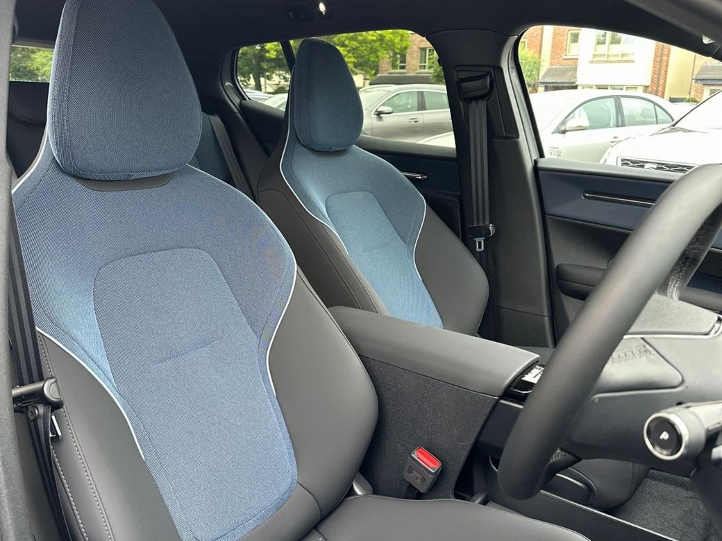 2026 Volvo EX30