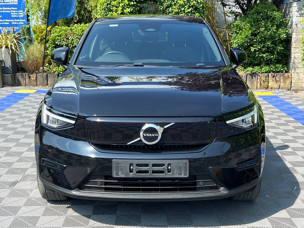 2023 Volvo C40