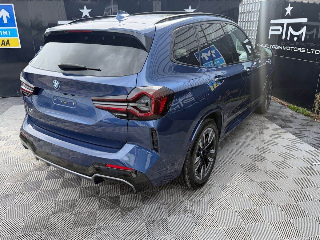 2024 BMW iX3