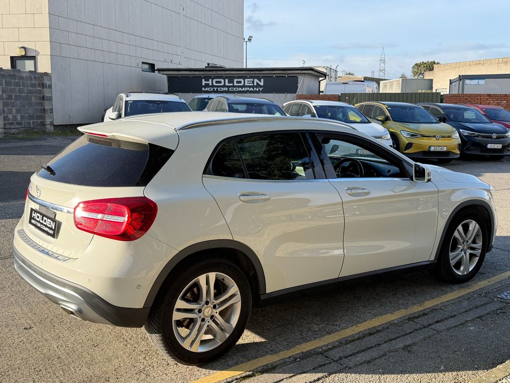 2016 Mercedes-Benz GLA 180