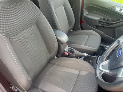 2017 Ford Fiesta