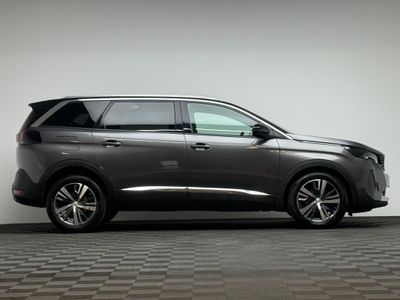 2023 Peugeot 5008