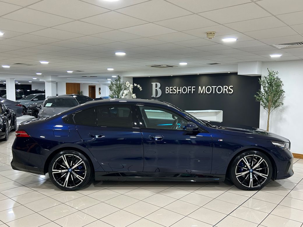 2024 BMW 5 Series