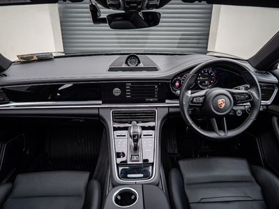 2023 Porsche Panamera