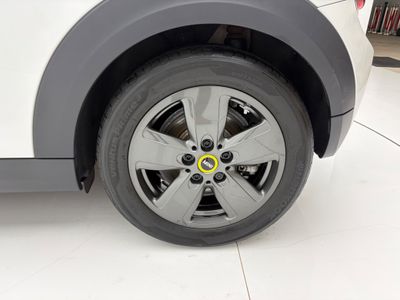 2023 Mini Hatch