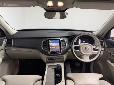 2022 Volvo XC90