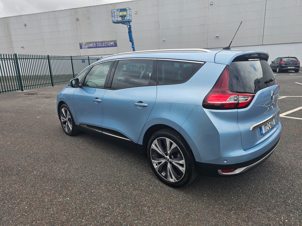 2017 Renault Grand Scenic