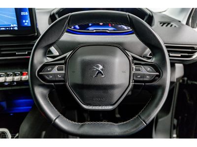2021 Peugeot 3008