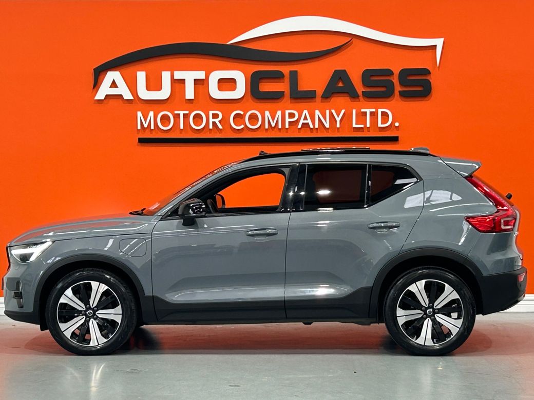 2023 Volvo XC40