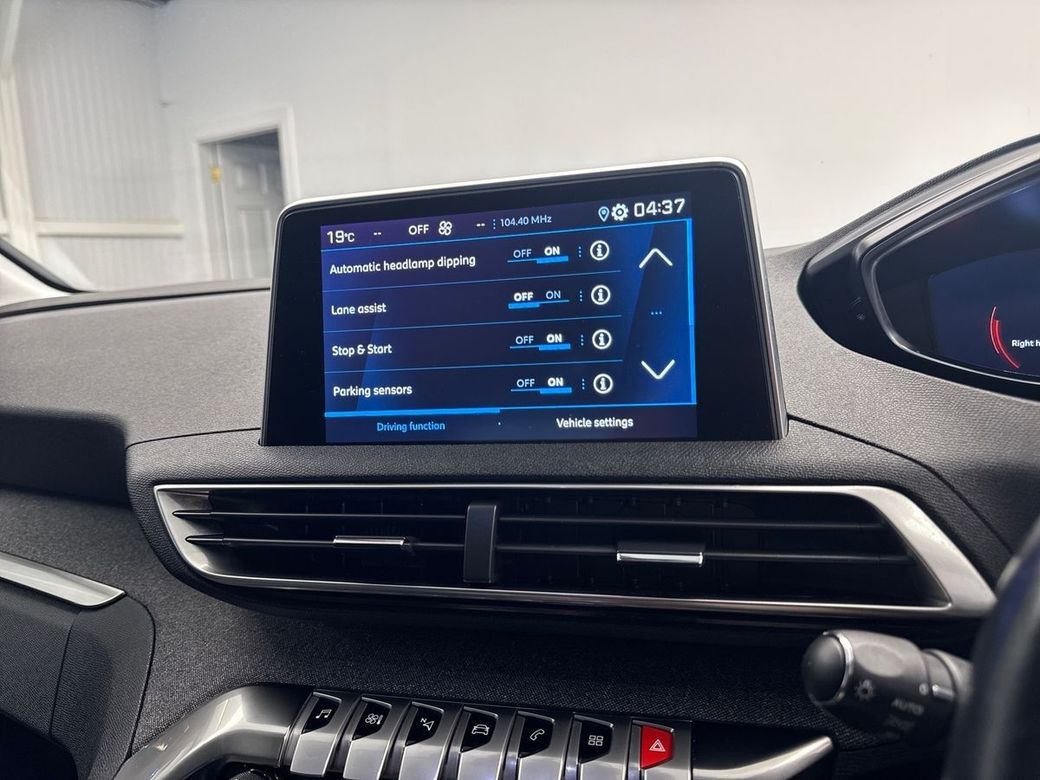 2020 Peugeot 3008