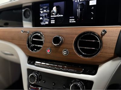 2024 Rolls-Royce Phantom