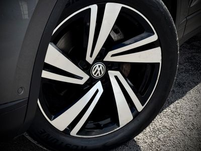 2020 Volkswagen Touareg