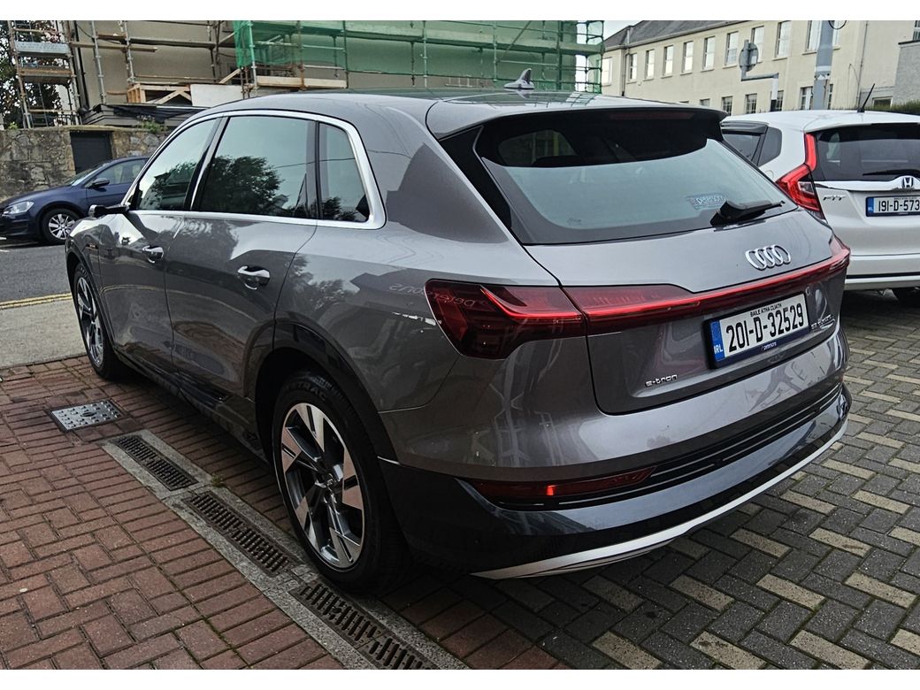 2020 Audi e-tron