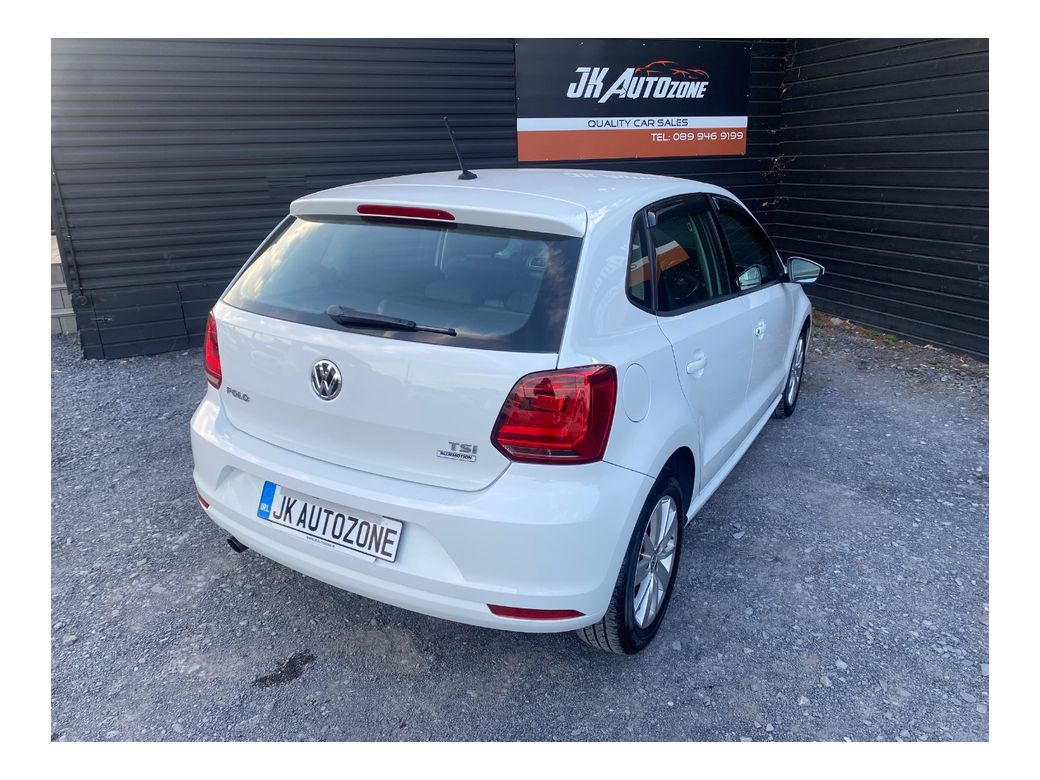 2015 Volkswagen Polo