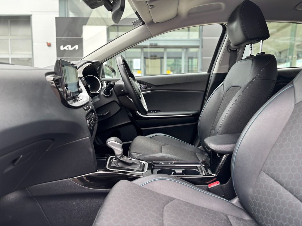 2023 Kia XCeed