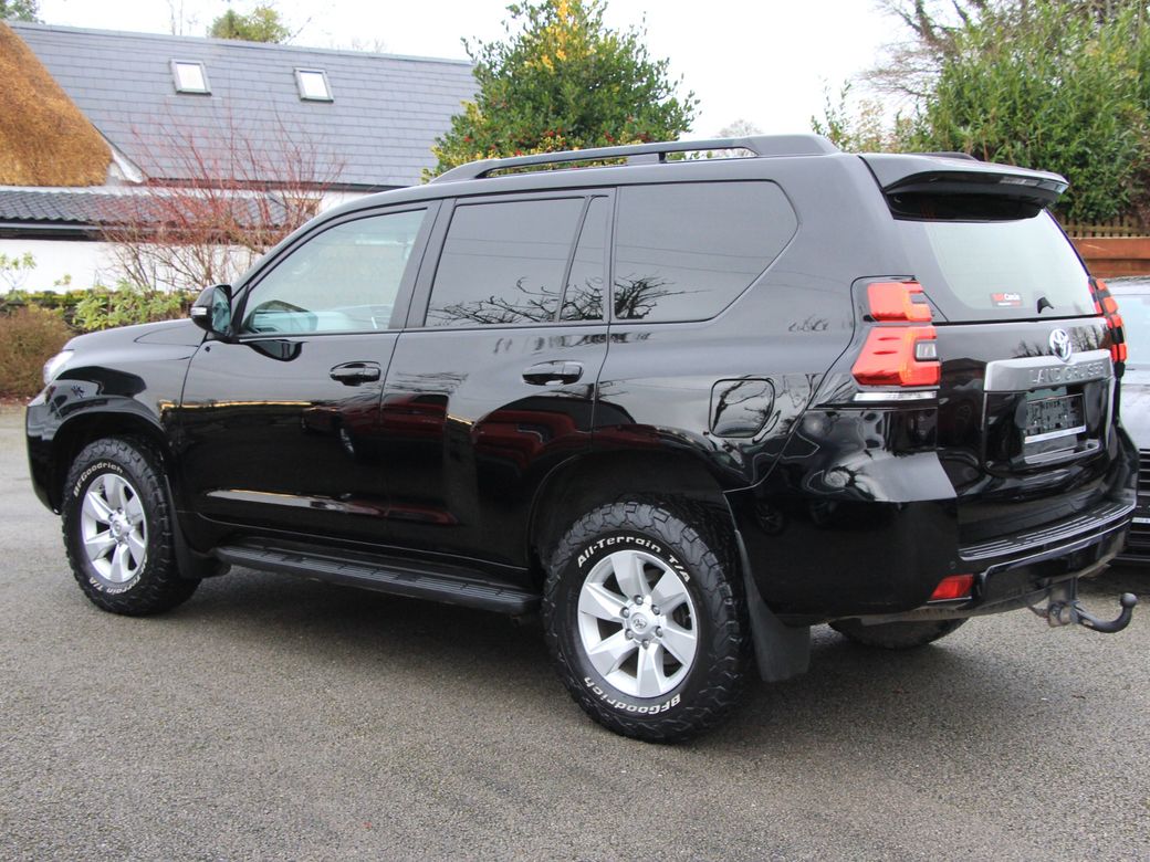 2023 Toyota Landcruiser