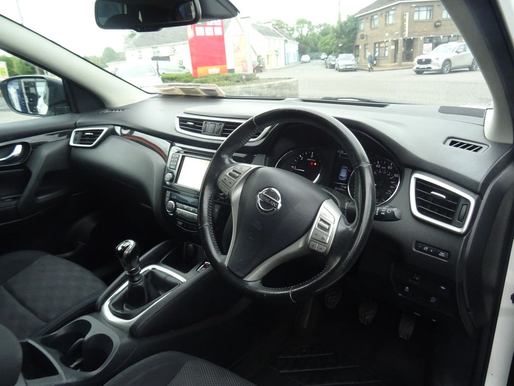 2017 Nissan Qashqai