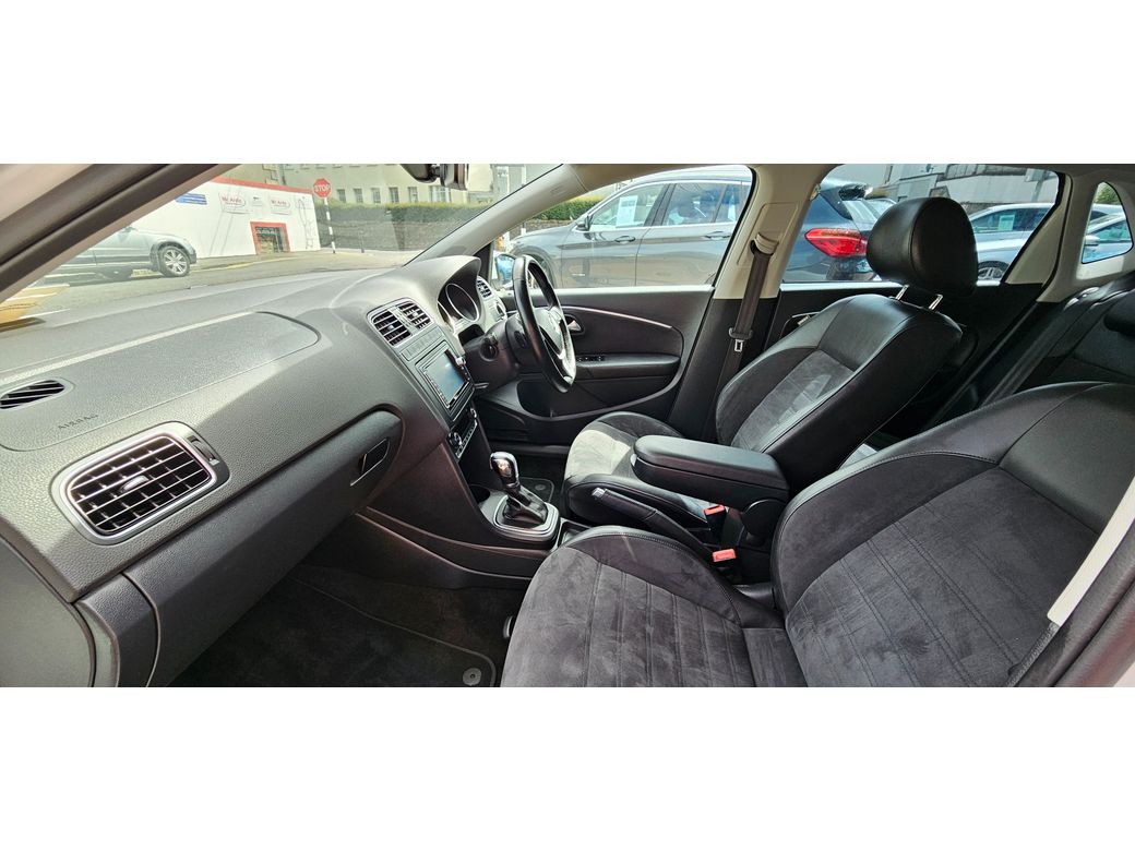 2016 Volkswagen Polo