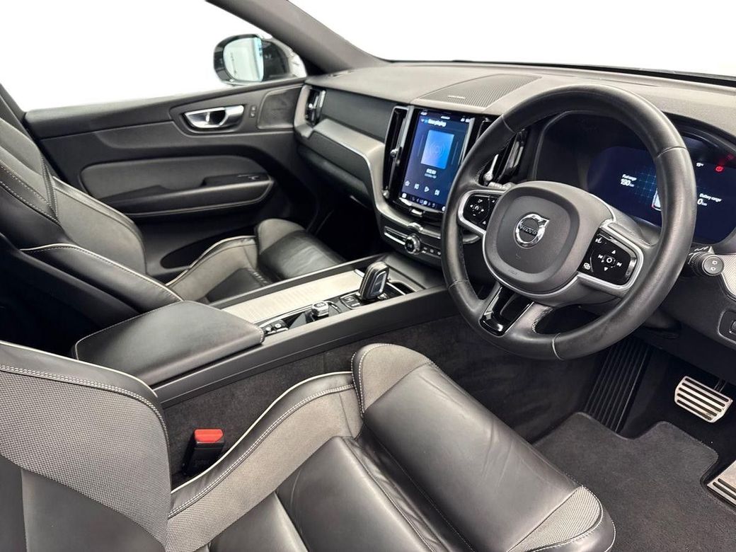 2022 Volvo XC60