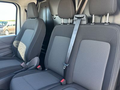 2025 Volkswagen Transporter