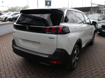 2020 Peugeot 5008