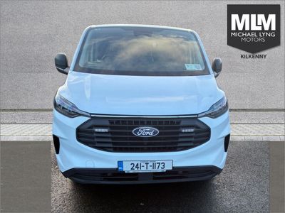 2024 Ford Transit Custom