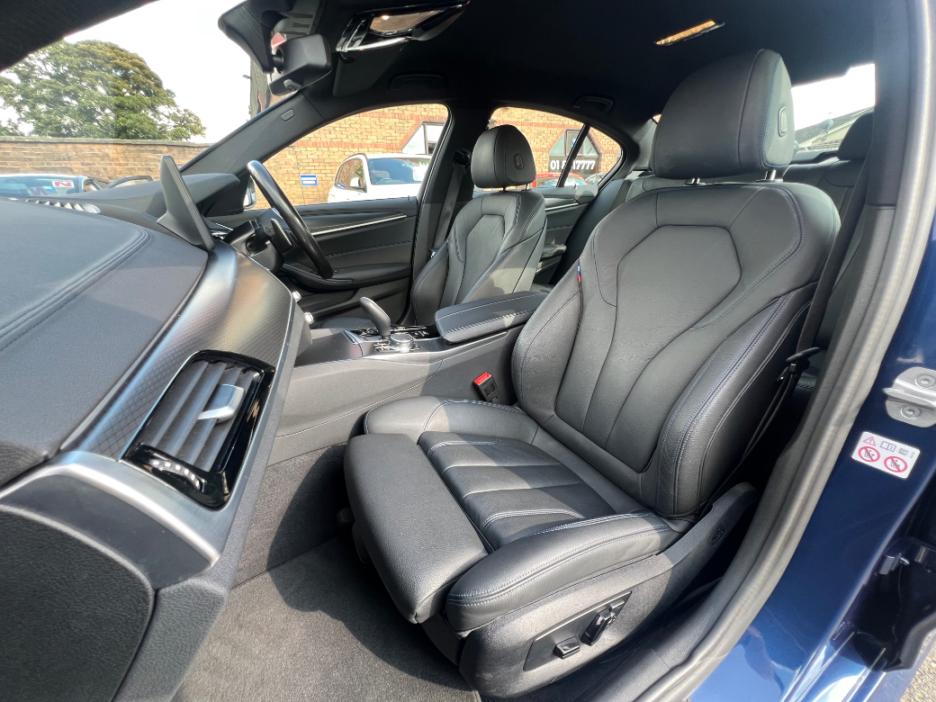 2022 BMW 5 Series