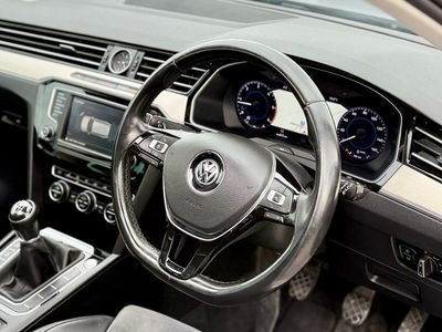 2016 Volkswagen Passat