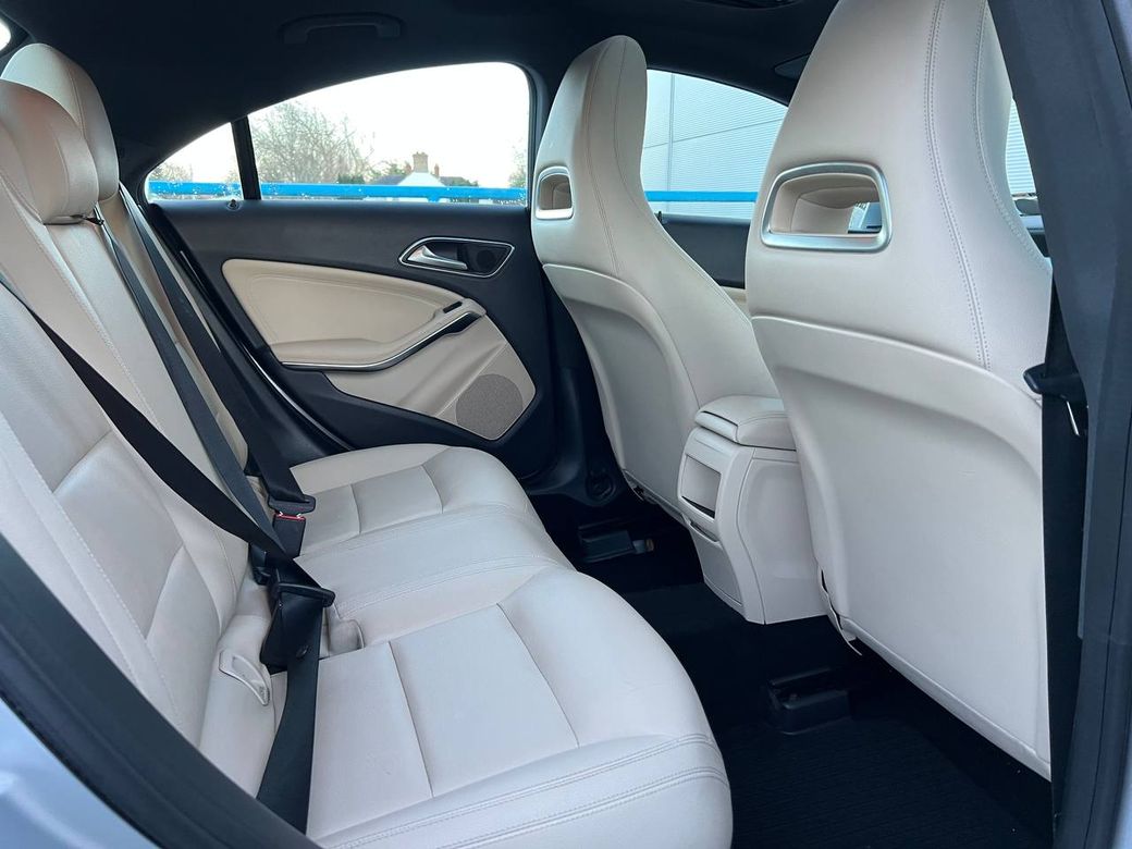 2015 Mercedes-Benz CLA Class