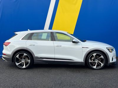 2020 Audi e-tron