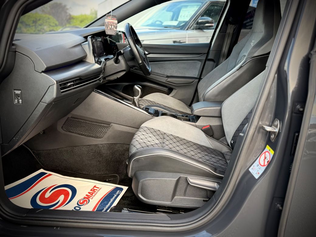 2024 Volkswagen Golf